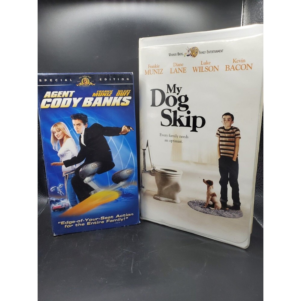 Lot of 2 VHS Movies Agent Cody Banks Frankie Muniz And My Dog Skip Frankie Muniz